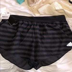 ADIDAS RUNNING SHORTS NEVER WORN